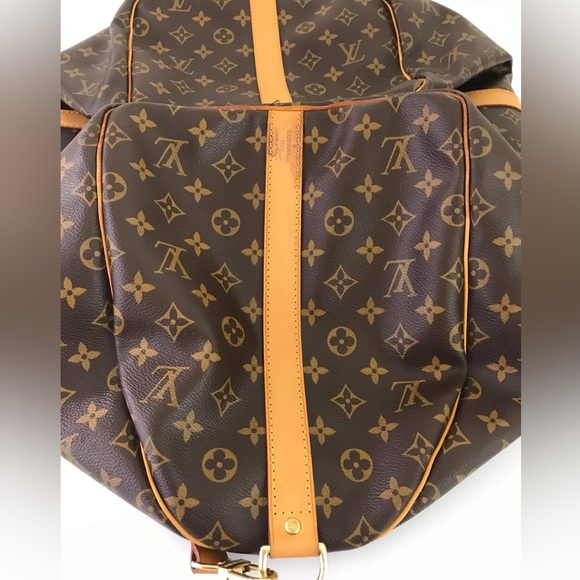 Louis Vuitton Keepall Bandouliere 55 - Picture 10 of 16